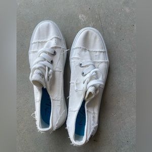 Women’s white blowfish sneakers